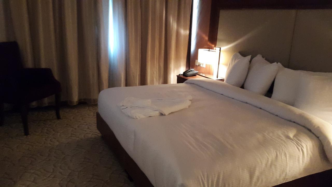President Hotel Amman Eksteriør billede