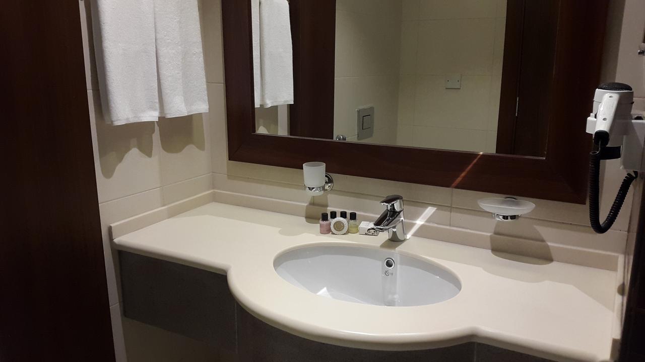 President Hotel Amman Eksteriør billede