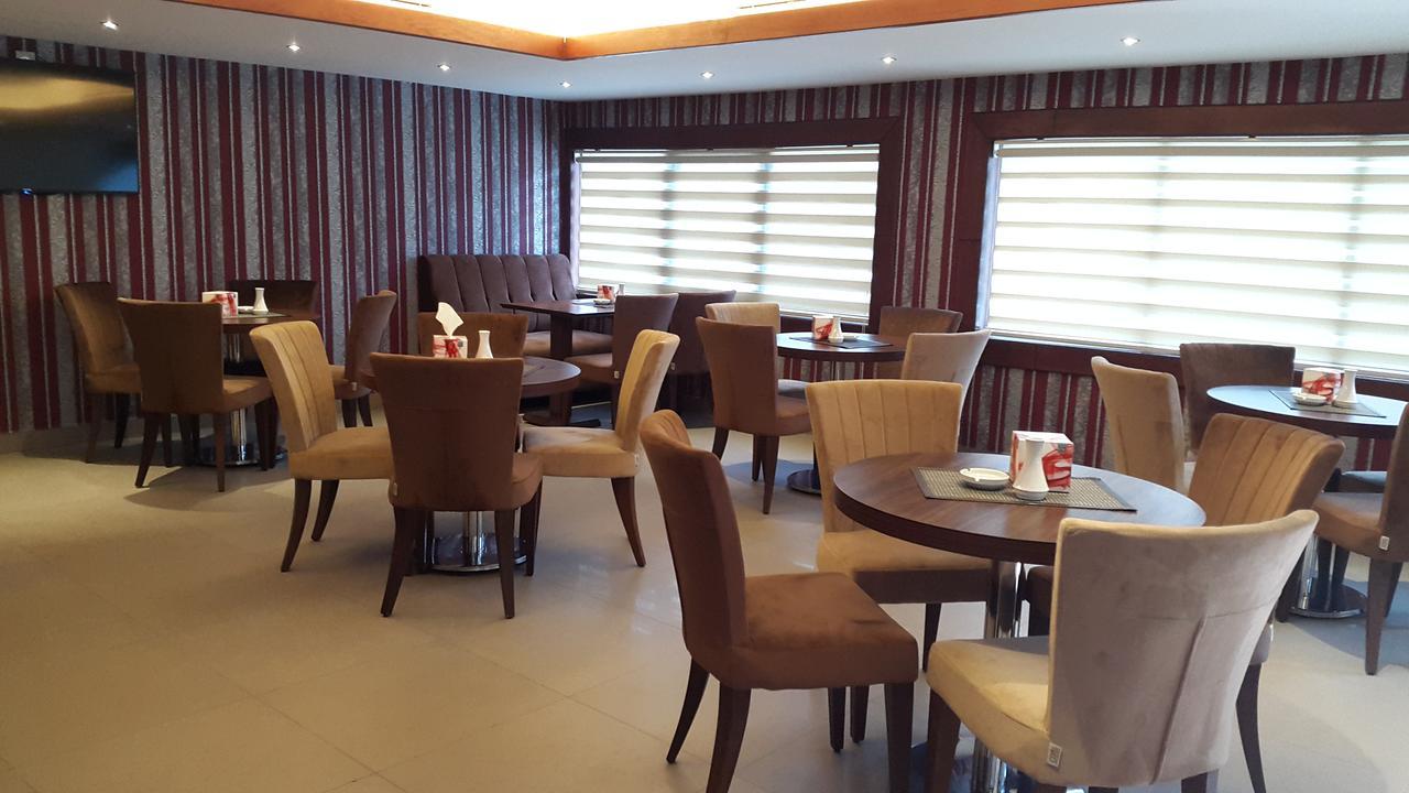 President Hotel Amman Eksteriør billede